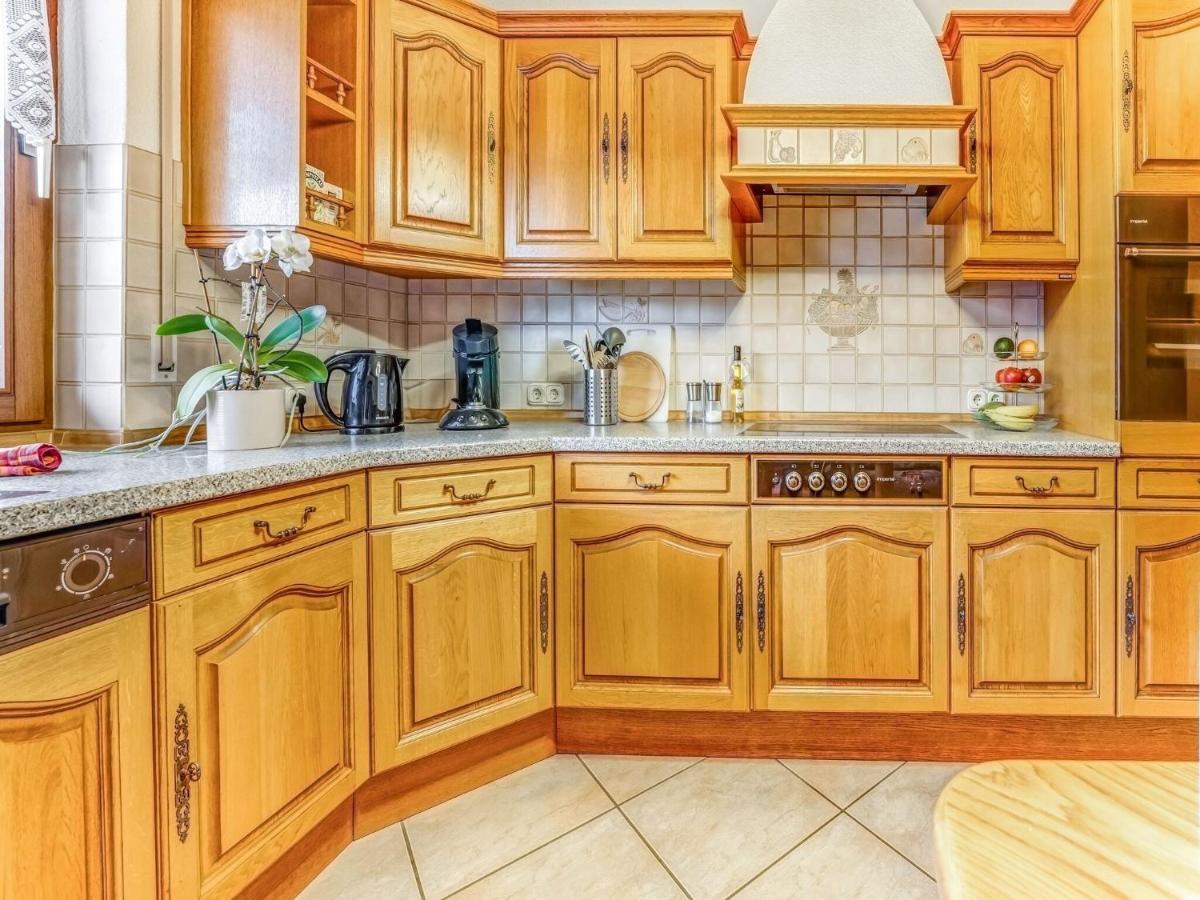 Spacious Flat In Adenau Near The N Rburgring Exterior foto